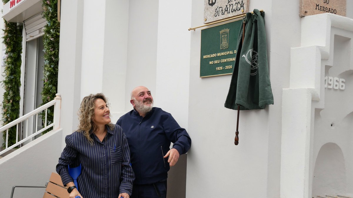 ConcellodeAres's tweet photo. ℹ️O Mercado Municipal de Ares cumpre 100 anos como modelo de patrimonio vivo 

🎉 O Concello celebrou esta mañá o centenario do edificio cun acto no que se desvelou unha placa conmemorativa por parte do alcalde do municipio. 

📎 https://t.co/pDNeGM3xAz https://t.co/bRBD6TTlpc