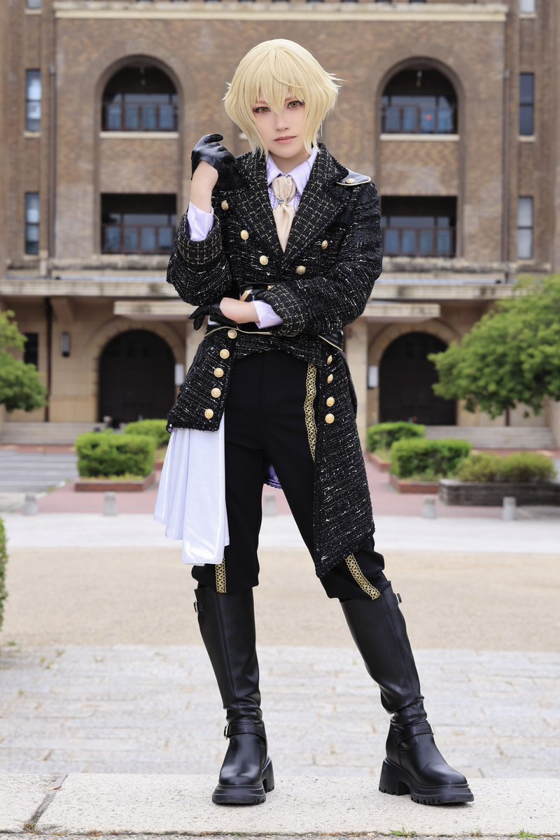 amane_25_'s tweet photo. 【コスプレ】
⚠︎.5 cos 三ュ hgkr単馬奇

🤍White🤍
            or
        🖤Black🖤

photo:@H18tzC https://t.co/iFH21ozT69
