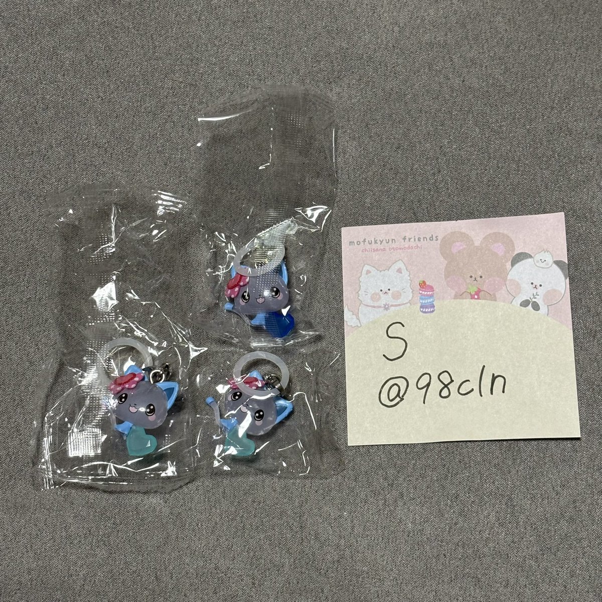 98cln's tweet photo. 平成ファンシーキャラクターズ めじるしアクセサリー 交換

～譲～
まじかるみゅーちゃん A
まじかるみゅーちゃん B ×2

～求～
ぷくぷくあわわちゃん >フワフワらびちゃんA

まとめて交換していただける方を優先に探しております。あわわちゃんとの交換は1点〜でも可能です◎
お声掛けください𓂃 𓈒𓏸 https://t.co/A3UPUJ8swl