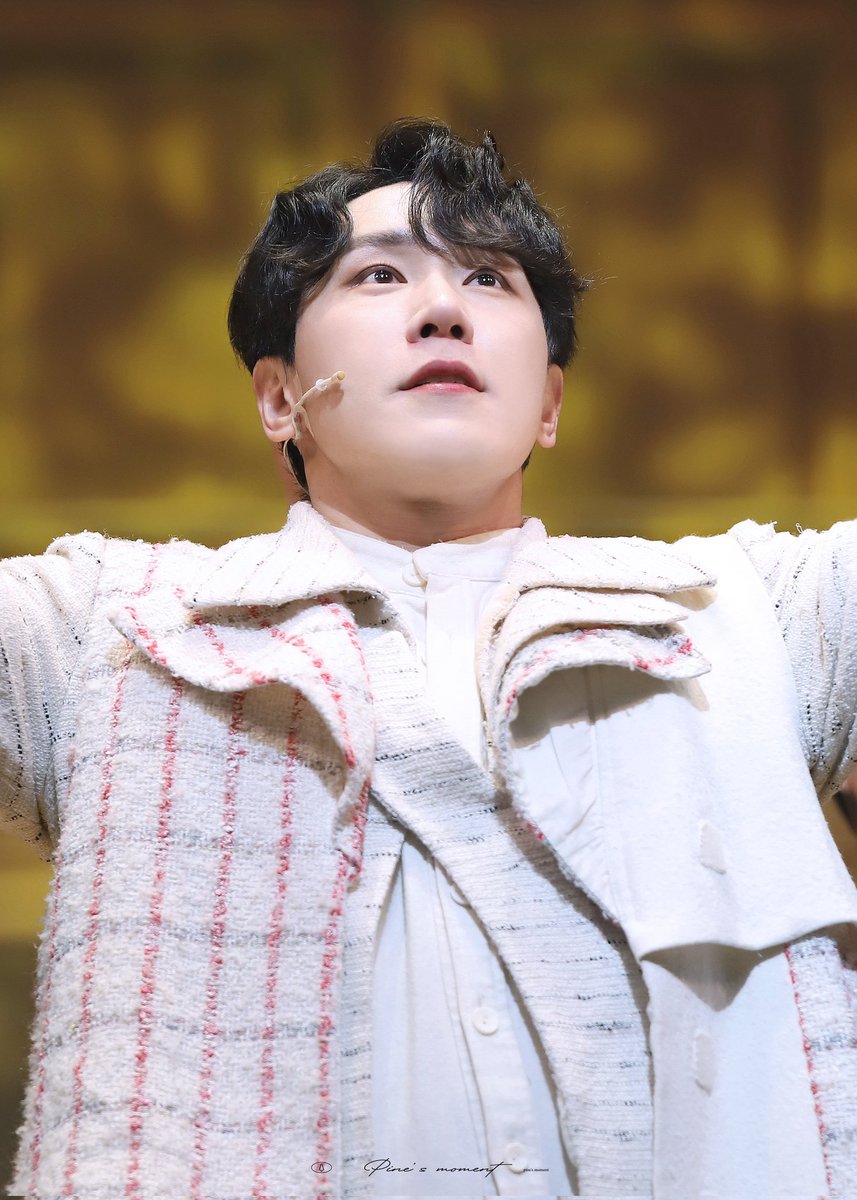 musicalulul's tweet photo. 입매가 똑.같.다. https://t.co/dI7j1fcEWl