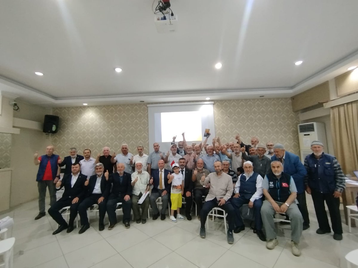 SaadetEgitim's tweet photo. 🗓️ 7 Haziran 2026
📍Kütahya
Strateji ve Hamle Eğitimleri kapsamında gerçekleştirilen programda, Zeki Çelik “Siyasi Zihniyetler ve Stratejileri” konulu sunumunu gerçekleştirdi. https://t.co/53RfKrzdLa