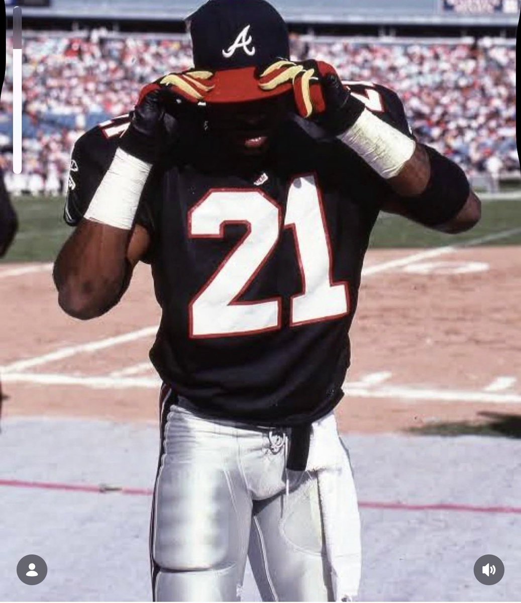 DeionSanders's tweet photo. PRIME in his PRIME https://t.co/0UDtTU3kbw