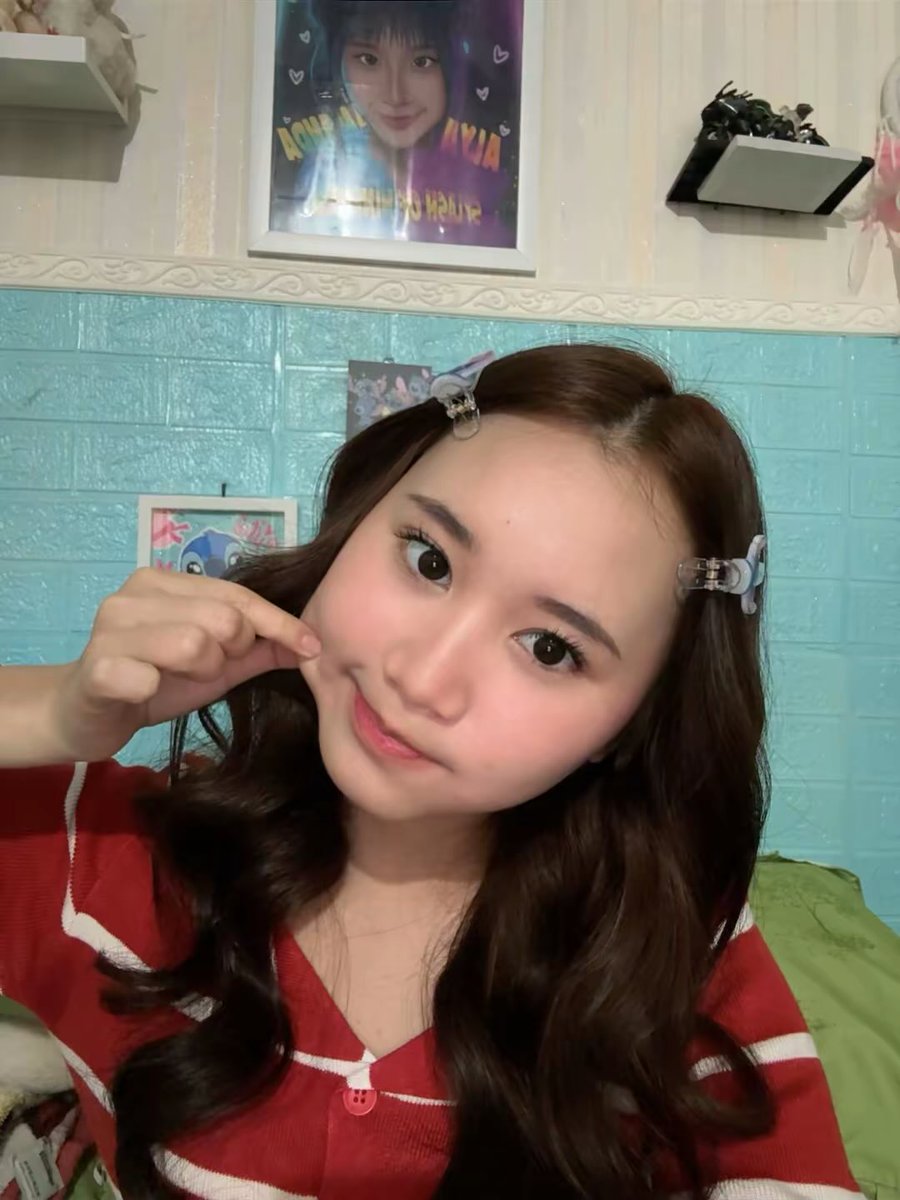 AA_AlyaJKT48's tweet photo. #AlMond 😝🫰🏻 https://t.co/vNmS8aOV54