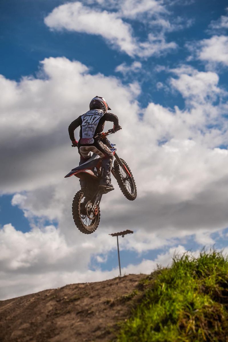 RFNBikes's tweet photo. Air time hits different with RFN 🚀

#RFNBikes #ElectricPower #DirtLife https://t.co/q6iWyg3F2x