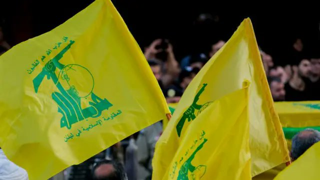 jafari000000's tweet photo. حزب الله باید برنامه ریزی لازم برای تسخیر حکمرانی لبنان را انجام دهد و تمهیدات لازم را برای این خواسته مهیا کند.
این یک ضرورت بسیار مهم است. https://t.co/QF9Y76gonz