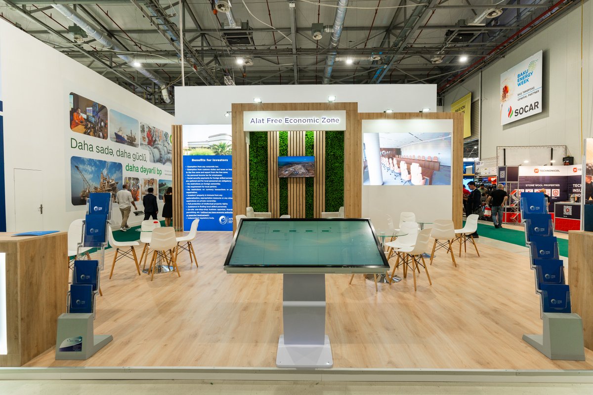 AlatFEZ's tweet photo. AFEZ Authority was represented at the #CaspianOilAndGas Exhibition 2026 within #BakuEnergyWeek, showcasing the investment opportunities and advantages of the #AFEZ. The AFEZ stand attracted significant interest from visitors and industry stakeholders. https://t.co/ZrrtL18ZHQ