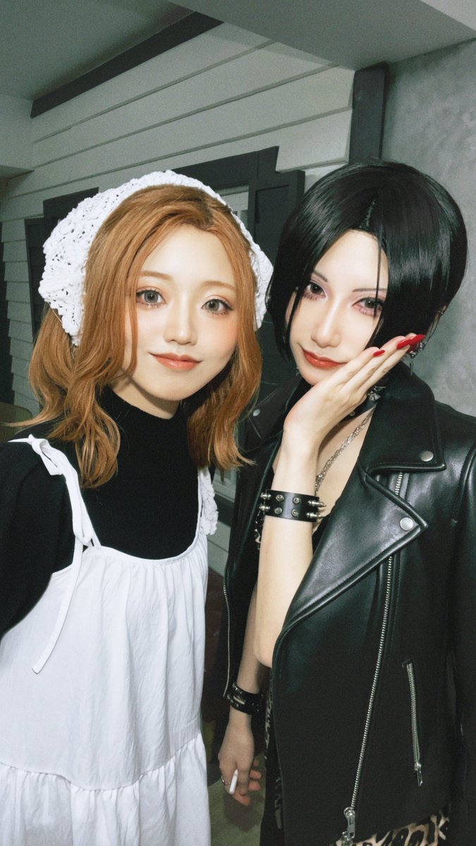 rkts43's tweet photo. 昨日〜〜！
うだるさんとナナハチ撮影してきた🫶🏻
フィルターなんか平成感？入れたくて悩んじゃった！初めて2人でごはん行った時にやりましょ！て言ってたの遂に決行できたの感慨深い…🥹🥹
2枚目は📸@kaitopppph さん🫶🏻今回も大感謝🙏 https://t.co/1Vgb33XUnx