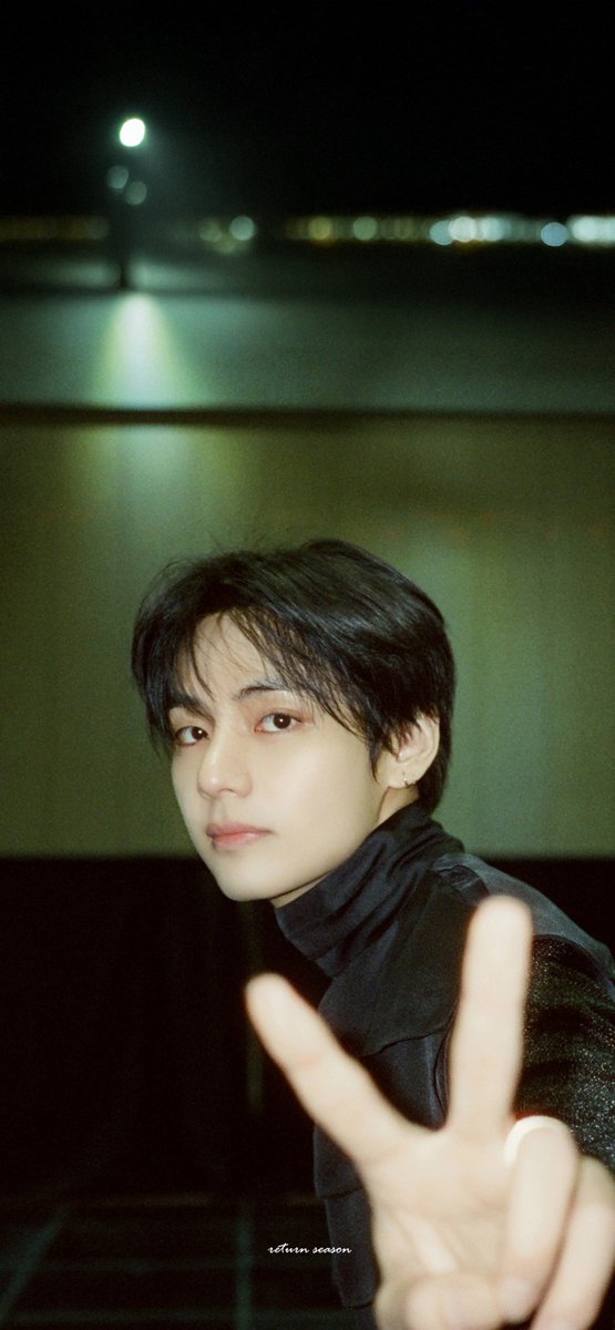 return_season's tweet photo. 2026 FESTA BTS 13 Side Film 태형

2340*5064 https://t.co/YVWmND0q6W