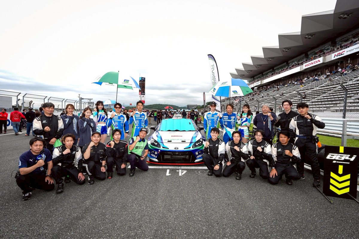 039Fe1's tweet photo. スーパー耐久 Rd.3 富士24時間

予選:2 / 10 位
決勝:6 / 10 位

チーム一丸となって戦いましたが、表彰台には届きませんでした

良い時もあれば悪い時もある

気持ちを切り替えて次戦菅生へ向かおうと思います(o^^o)

ご声援頂きました皆様、ありがとうございました！ https://t.co/SdI4aGSNJk