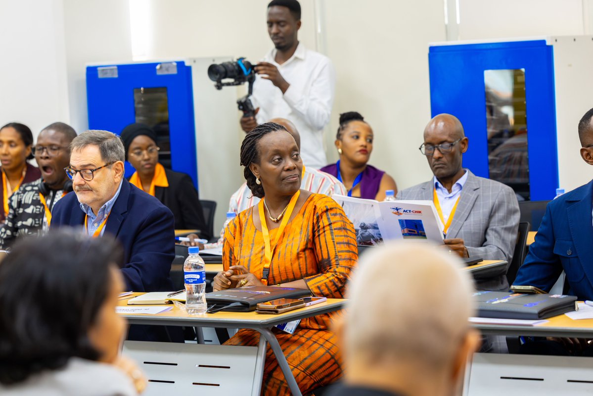 Uni_Rwanda's tweet photo. A historic milestone in the fight against #Chikungunya!

Today, we proudly hosted the official launch of the ACT-CHIK Project (Accelerating #Chikungunya Vaccine Development in Africa). Over the next three days, partners from across the globe will explore strategies to advance clinical trials and lay the groundwork for chikungunya vaccine manufacturing in Africa.
Led by the Institut Pasteur and funded by the Global Health EDCTP3, the four-year initiative unites seven partners from #Rwanda, #France, #Senegal, #Brazil, #Nigeria, #Kenya, and #SouthKorea.

Clinical trials will be conducted in #Rwanda, #Kenya, #Nigeria, and #Senegal, generating critical evidence to accelerate vaccine development for African populations, including younger age groups.