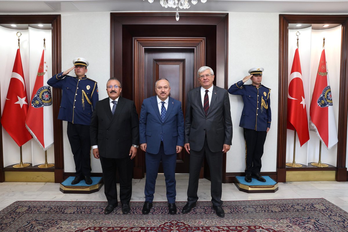 ValiFidan's tweet photo. 63. Hükûmette Adalet Bakanımız Sayın Kenan İpek ile Hâkimler ve Savcılar Kurulu eski Başkanvekili, Yargıtay Üyesi Sayın Mehmet Yılmaz’a kıymetli ziyaretleri için teşekkür ederim. https://t.co/WEuQF3OEuW