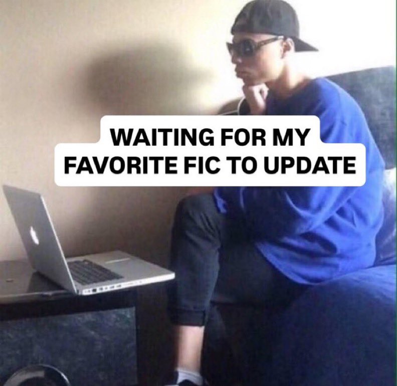 lucyonceee's tweet photo. me with that vampire and age gap fic https://t.co/Q2NbIgObw0