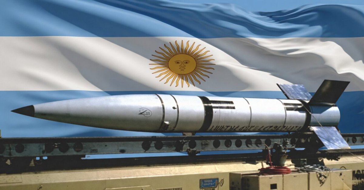 defrevista's tweet photo. El Cóndor II pudo haber cambiado la historia estratégica de Argentina. Fue el primer gran intento regional de desarrollar un misil balístico de alcance intermedio, pero nunca llegó a operar. Una oportunidad tecnológica y militar que todavía genera debate. https://t.co/rP4Rxouyrv

✍️ @malustella03