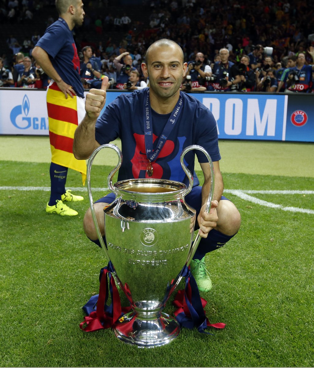 FCBarcelona_cat's tweet photo. Per molts anys, Mascherano! 🎂💙❤️ https://t.co/gX28rb32nP