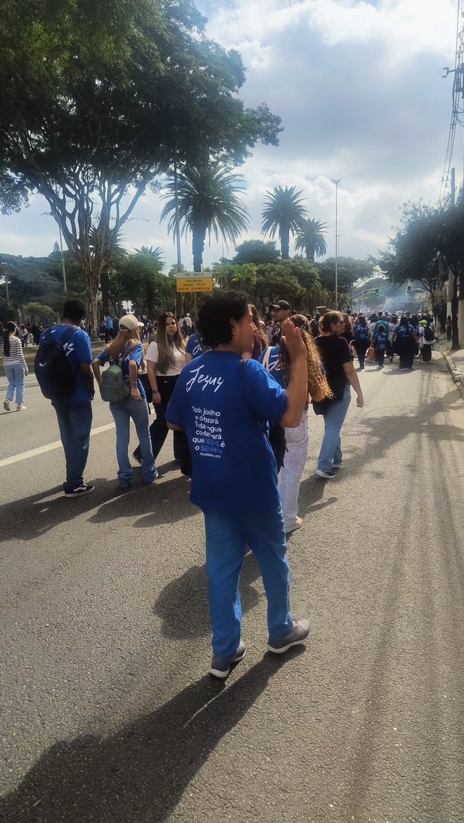 rodricard's tweet photo. Estivemos na 34a Marcha para Jesus!
E mais uma vez foi uma grande benção! 😀🙏✝️

#marchaparajesus #marchaprajesus #34marchaparajesus #marcha #jesus https://t.co/04OxR9wdh1