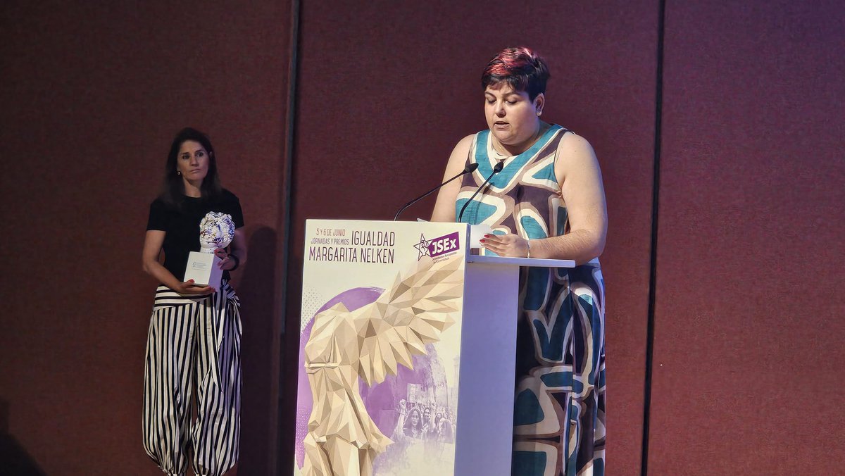 plenaextremadur's tweet photo. La extremeña Maribel Cáceres, vicepresidenta de @Plenainclusion, recibió este sábado uno de los Premios a la Igualdad Margarita Nelken 2026, otorgados por @JSExtremadura. https://t.co/kFbhIW4RDD