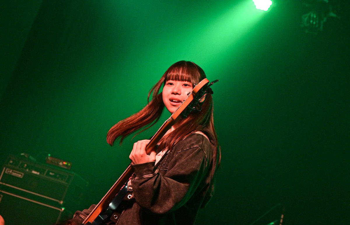 fre_fla's tweet photo. 6/8 @ 六本木unravel tokyo
ご来場ありがとうございました！😎

《セットリスト》
ドラムソロ
1. 不完全ロック
2. アダダンス
3. 青春の残響
―――――――――――
4. どうせ、転生したって
5. 他認依存シンドローム

#ふれふら #ライブ #邦ロック #六本木 https://t.co/MTQ2N0siPz