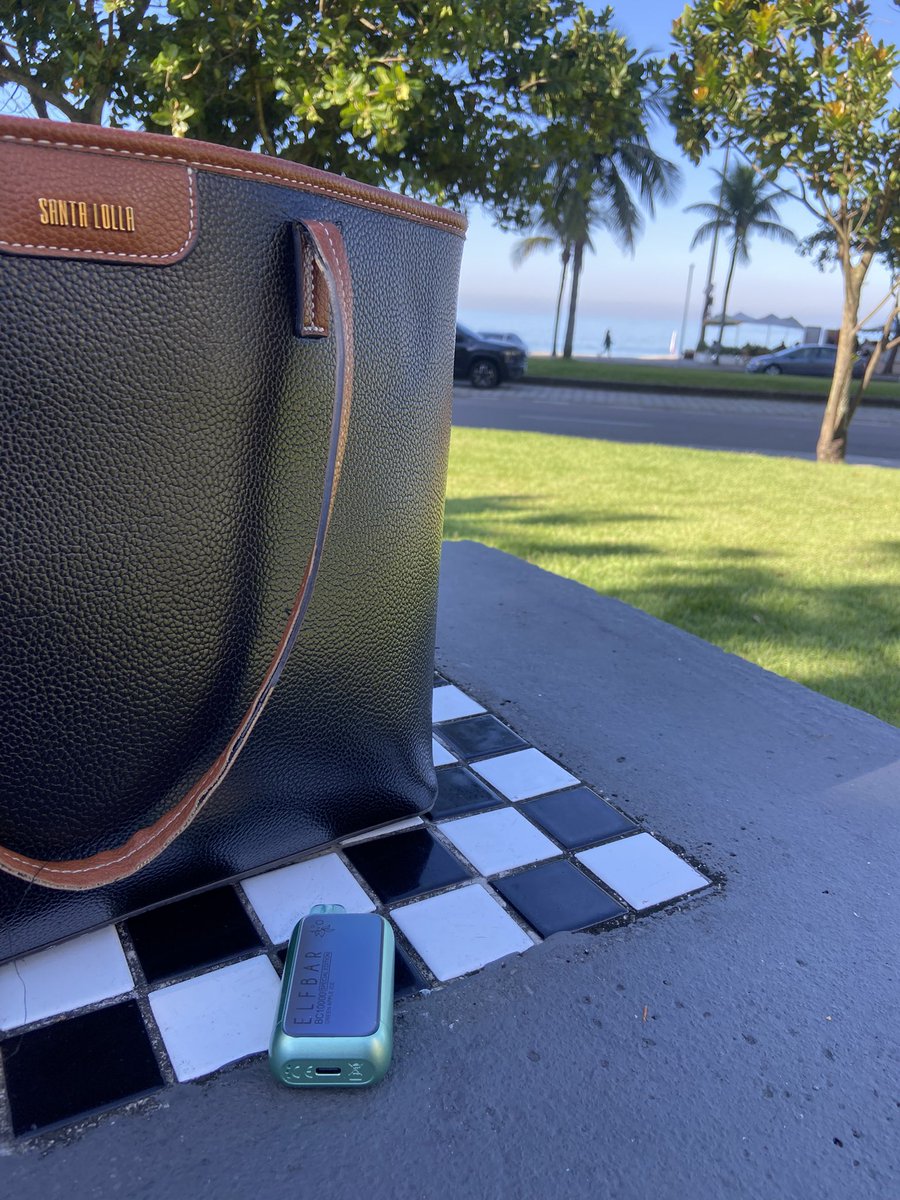 bonskcals's tweet photo. Senhor eu pedi um café da manhã e não um banquete 🙏🏻 https://t.co/agxUsLqIQx