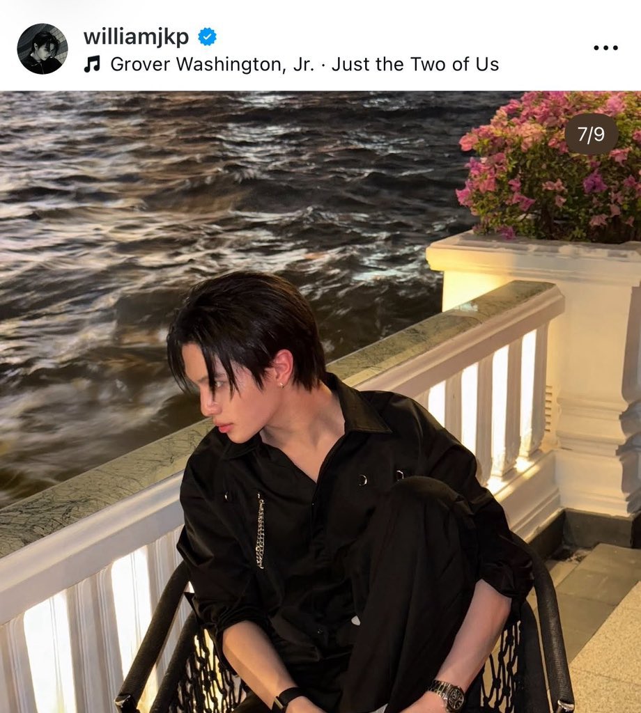sthibtw_'s tweet photo. “Just the two of us on a night like this” https://t.co/ukGUjwwvon