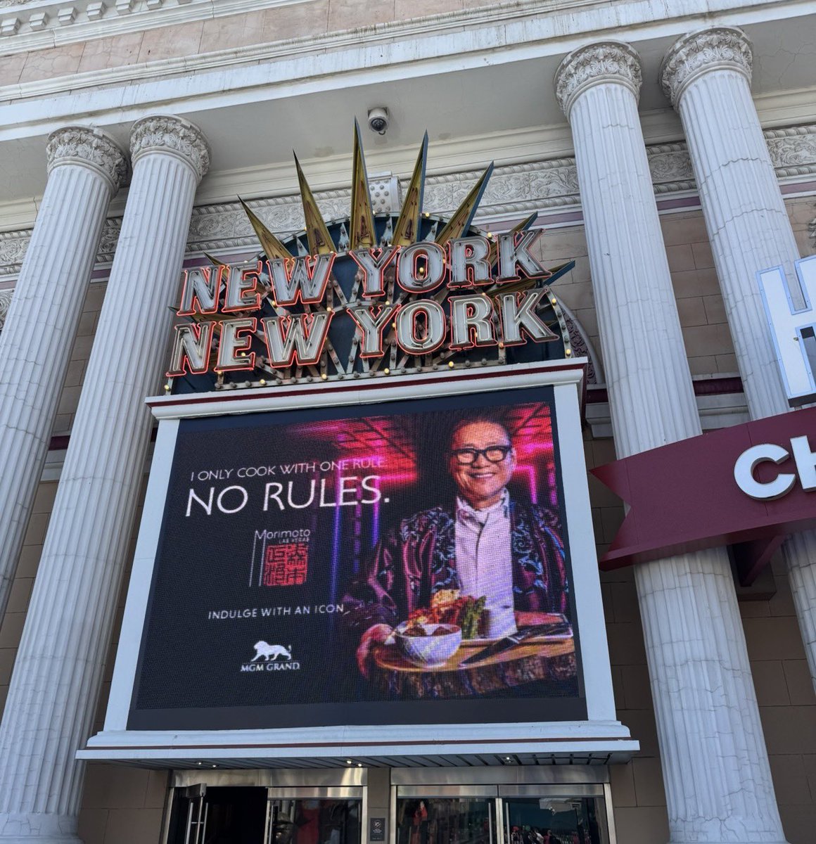 doubledownmac's tweet photo. Every Vegas trip starts with me throwing $100 on red even though I don’t even like roulette. A few days later I’m half drunk standing in line for the NYNY roller coaster wondering where it all went wrong. See you again next trip. 🎰🎢

#LasVegas #Vegas #CasinoLife https://t.co/Wf4hnVFbXR