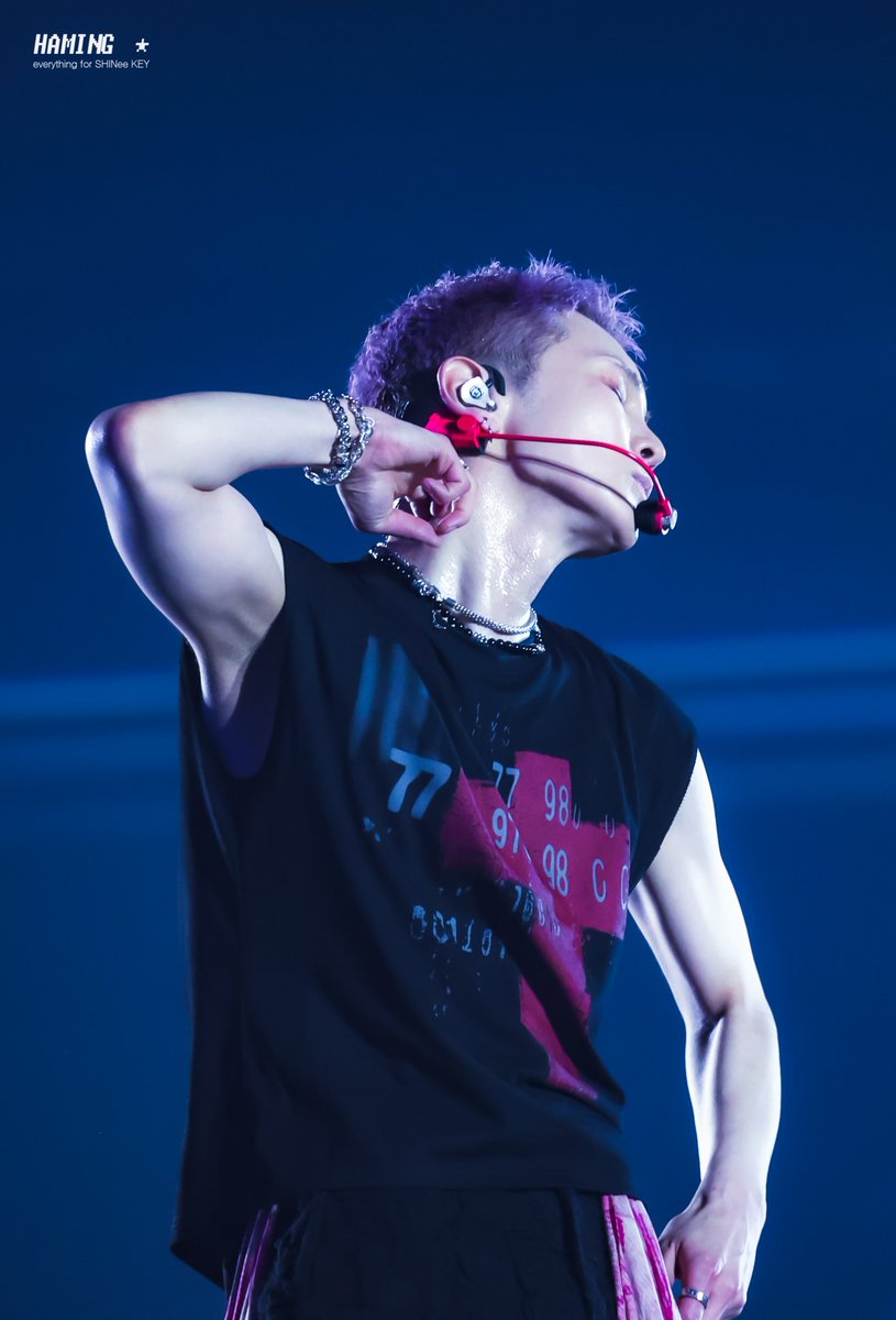 shiningkey_S2's tweet photo. 260529-31 SW8 인버트서콘

🥵🥵

#사이니 #SHINee
#키 #기범 #KEY #キー https://t.co/ObTZPtsDNm