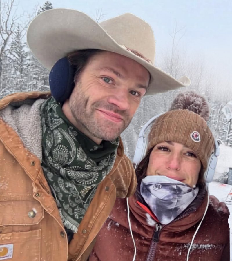 JarPad_Team's tweet photo. 📰 Screenrant | Jared Padalecki's First-Ever Netflix Movie Guarding Stars Is Reportedly Releasing Later This Year

"According to What's on Netflix, Guarding Stars is eyeing a release for late 2026, but an exact date is yet to be revealed."

#JaredPadalecki #GuardingStars #Jared_Updates