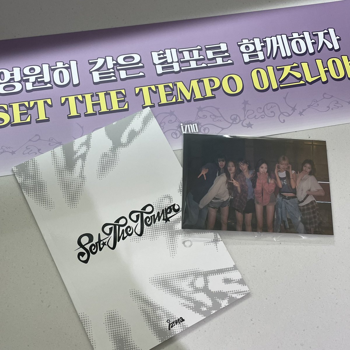 pcpapcsg's tweet photo. wts
izna 이즈나 셋더템포 
쇼케이스 특전 양도 판매

포카세트 + 엽서 + 포토북 7.0
(원하시면 종이슬로건+입장티켓도 드려요)

https://t.co/JEHlB2QW7X

sell 마이 방지민 코코 유사랑 최정은 정세비 mai jeemin koko sarang jungeun jeongsaebi poca 포토카드 미개봉 뮤뱅 쇼케 https://t.co/1Gtl51z22w