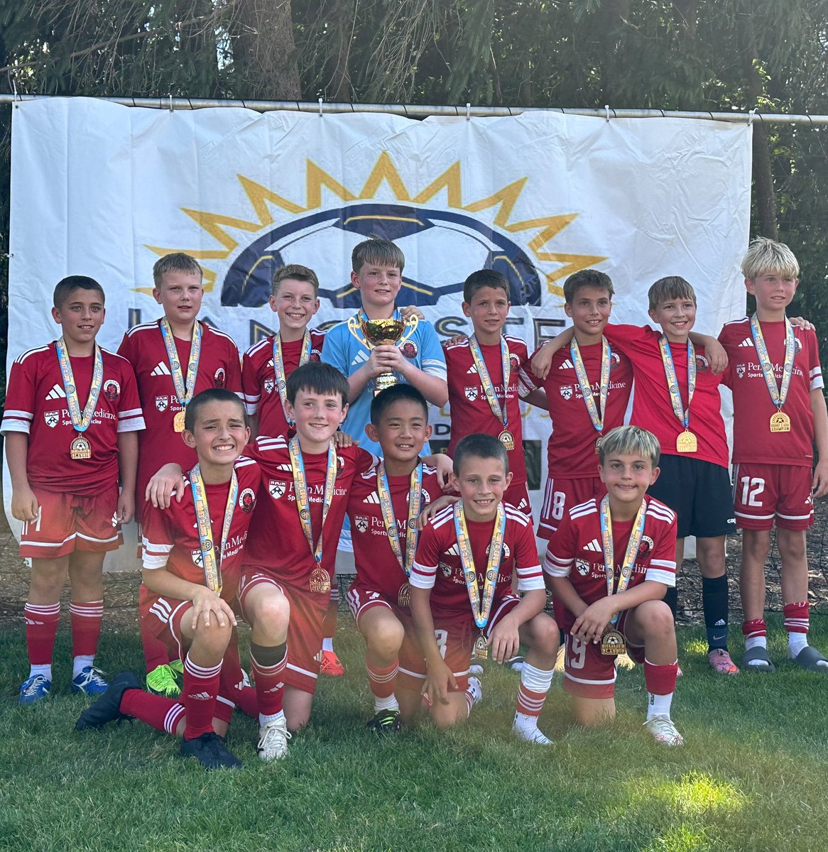 LancasterFCTV's tweet photo. An amazing effort from our U11 Boys this weekend saw them win their bracket at the Lancaster Summer Classic! 🏆🌹

Congratulations boys! 👏

#Champions #SummerClassic https://t.co/vPKf3eanuT