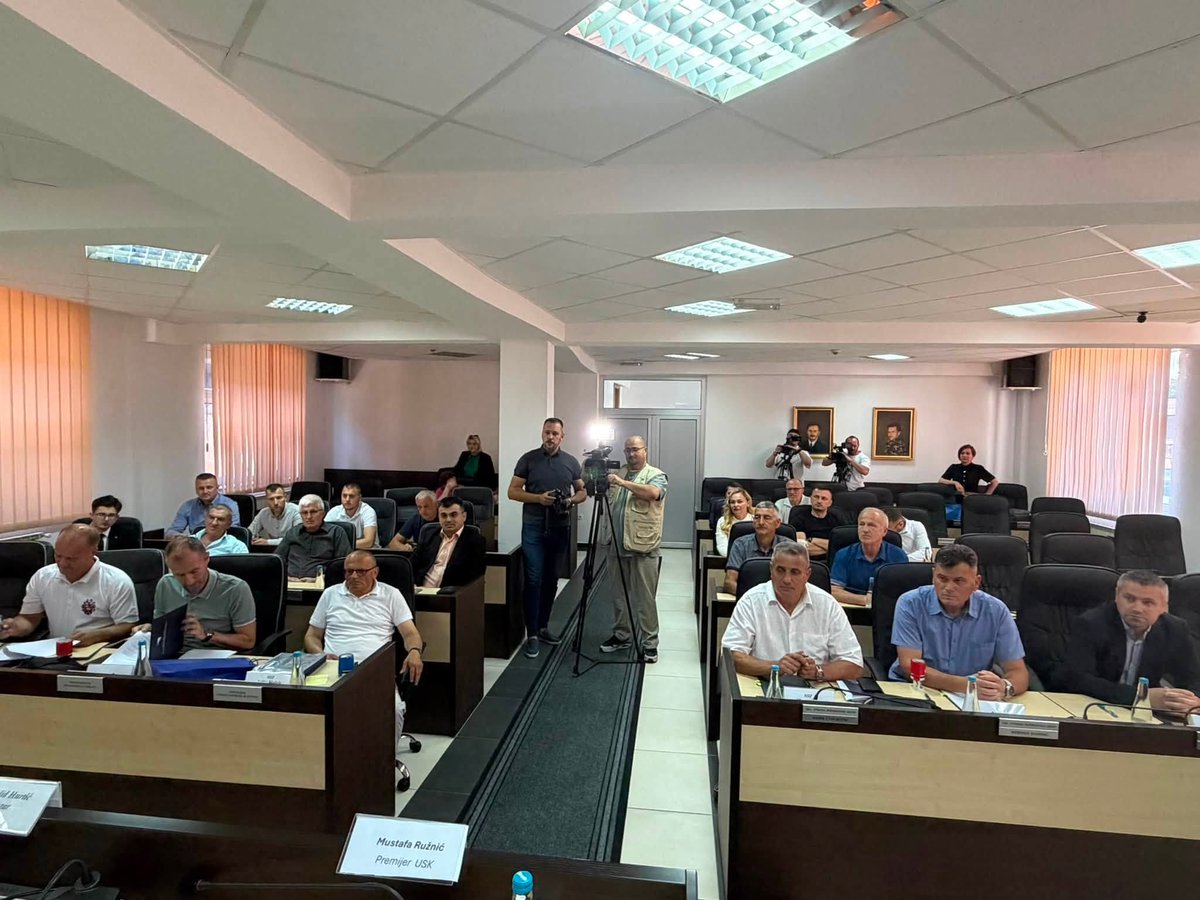 MLJPI_BiH's tweet photo. 533.999 KM za obnovu i razvoj povratničkih sredina: u Bihaću potpisani sporazumi za 15 projekata vjerskih zajednica. https://t.co/uU6JYV6yjP