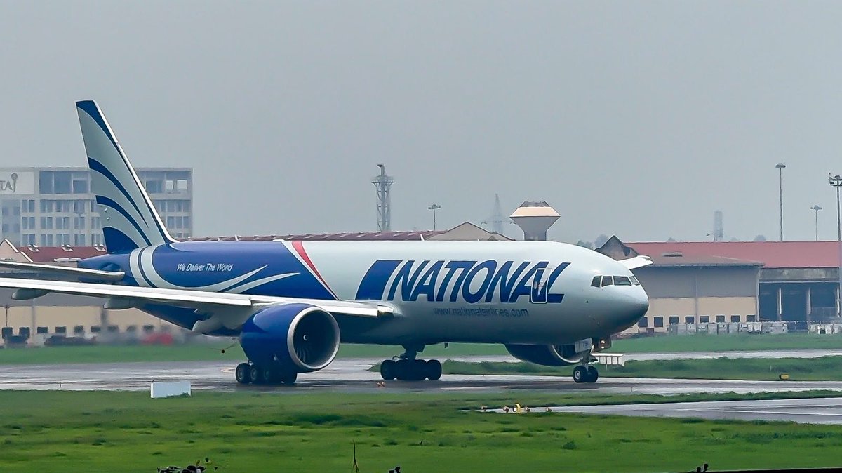 cochinaviation's tweet photo. National Airlines Boeing 777F departing from Kochi airport after its special cargo service from Abu Dhabi.

How long until Kochi gets the permission for scheduled international cargo services ?

📸 CAC (Fadhil/Jo) 

#kochi #trivandrum #abudhabi #kozhikode #kerala #nationalcargo https://t.co/y3zHSdqV8h