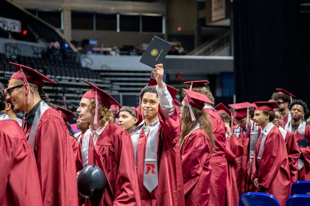 RPS205's tweet photo. Roosevelt Community Education Center celebrated its amazing graduates at the BMO on May 29! The ceremony was full of pride, cheers, and unforgettable moments as students crossed the stage and stepped into their next chapter. Way to go Class of 2026! https://t.co/mX1mjwVc56