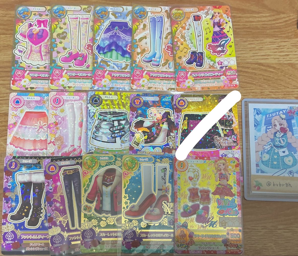 bvbr8h's tweet photo. 【交換】アイカツ！　アイカツカード

【譲】画像(Nはお求めご提示頂ければ探します)

【求】リプ画像＋星座以外PRなんでも検討＞ローラユリカあかりなんでも、グッズユリカローラ

検索からでもお気軽にお声掛けください。 https://t.co/jWoxO0xeJg