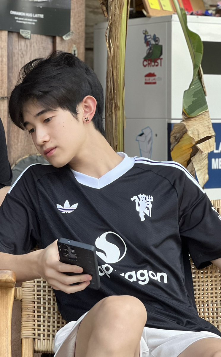 prin_ce58's tweet photo. ยิ้มรัย?พี่โก๋

#Flex1045xWhenOrangesFall

#WhenOrangesFall
#AlmondProgress
#Almondbabybigboy
#ProgressPasawish
#PSPW #ด้อมภภ https://t.co/eWxW5QfOhv