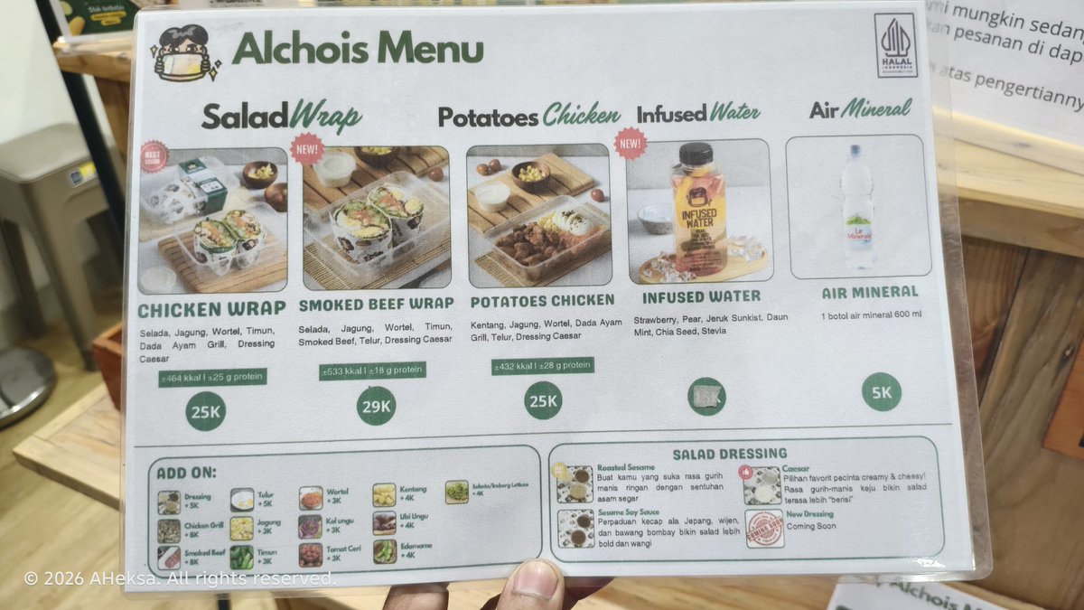 AHeksa's tweet photo. Ngetik 'Salad Bar near me' keluar ini dan baru tau, gila sih harganya cuma 1/2 dari yang biasa dibeli 👏🏽 https://t.co/jBVBdrFaIw