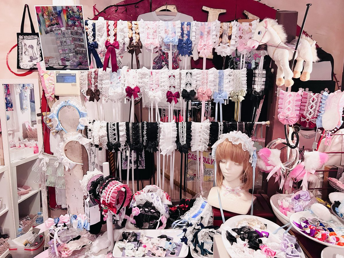 selectshopten2's tweet photo. 【🏰tenten城 NEWS】

📢New商品
*⑅︎୨୧ Chiroru ୨୧⑅︎*
ご用意頂きました！

••┈┈••🎀••┈┈••
ブランド：Chiroru
(@chiroru_chii16)
可愛い女の子がさらに可愛くなる
リボン＆ヘッドドレス
••┈┈••🎀••┈┈••

🎀好評販売中🎀
ご来店お待ちしております！ https://t.co/2FPrUhG2eL