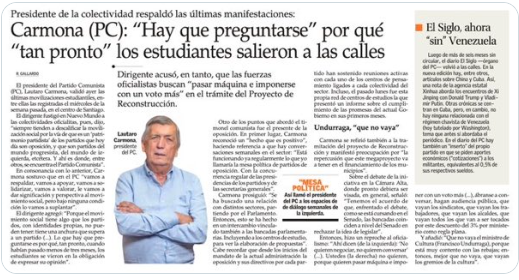 Iherreraa's tweet photo. Carmona cree que los chilenos somos wns?  De quien eran las banderas que llevaban los estudiantes en la marcha?  Del Partido Comunista. https://t.co/Qonr4Kn88f
