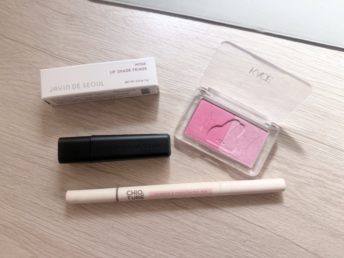 sweetynako's tweet photo. wts / ส่งต่อ 🐇🫶🏻
♡ kage blush 01 ( 60 ) 95%
♡ JaVinDeSeoul 17 ( 200 ) 99%
♡ chio true 02 ( 80 ) 90%
เหมาหมดส่งฟรีค่ะ เค้าปล่อยราคาเทเลยค่ะ 😭
#ส่งต่อคสอ #ส่งต่อเครื่องสำอาง #ส่งต่อเครื่องสำอางค์ #ส่งต่อเครื่องสำอางมือสอง https://t.co/h87lECmew3