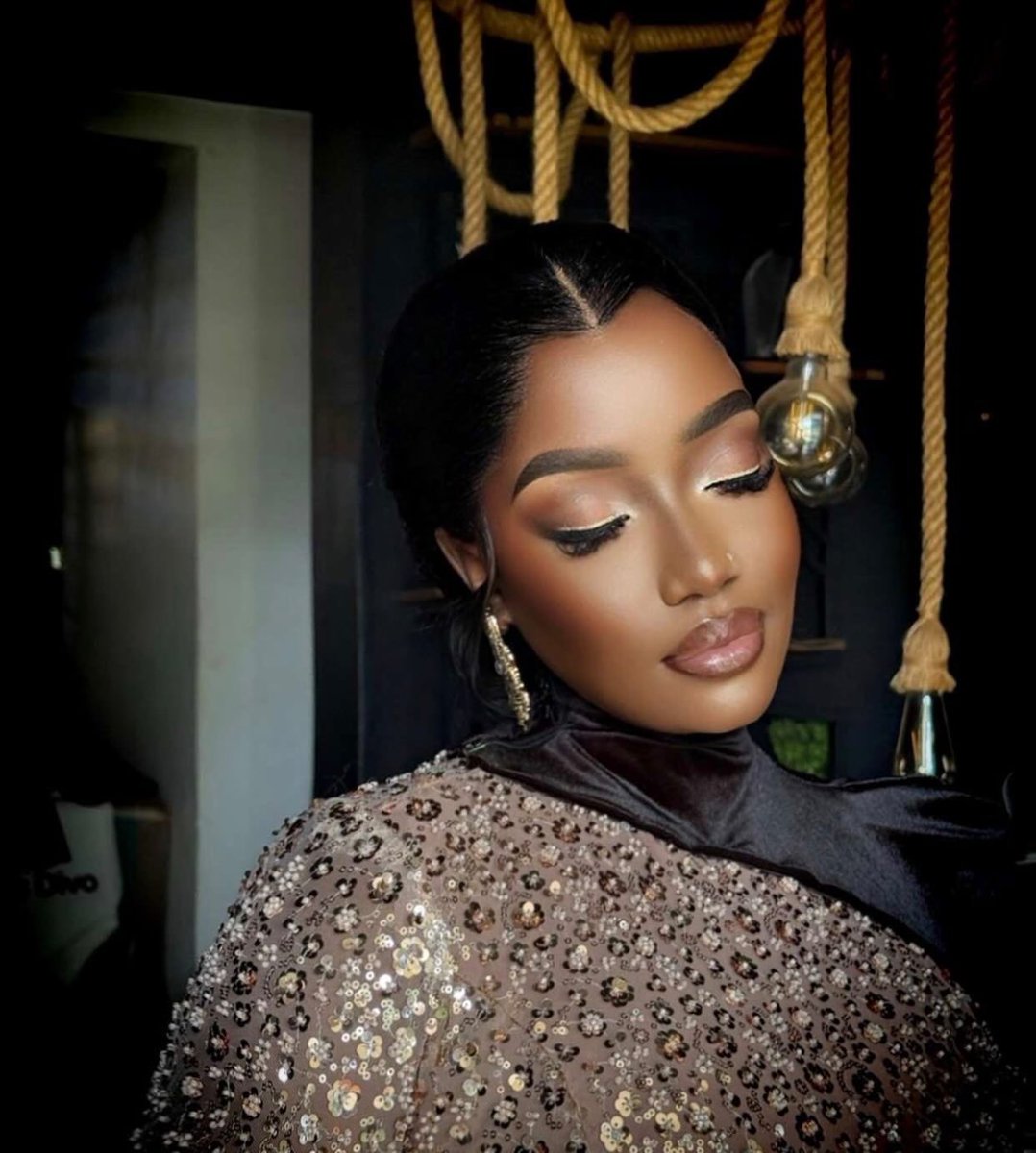 LydiahJazmine's tweet photo. Bino byenyirira… love yenyiriza 🥰 https://t.co/4ZkyM9Mdk3