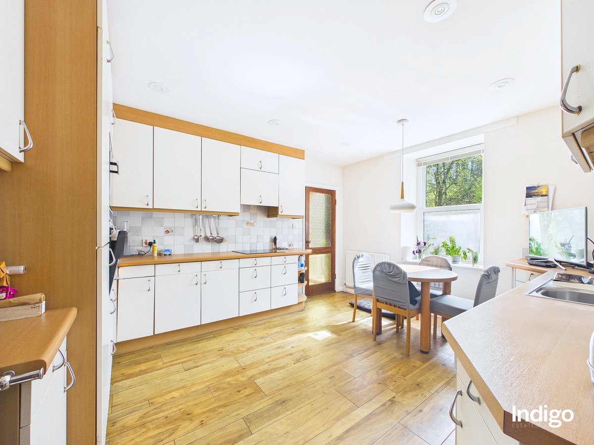 indigoestates's tweet photo. Vallée des Vaux
Newly Priced: £1,550,000

5 Bed | 3 Bath | 3 Reception | 4 Parking
https://t.co/ruINlwfFYL https://t.co/0tcpGzHhYH