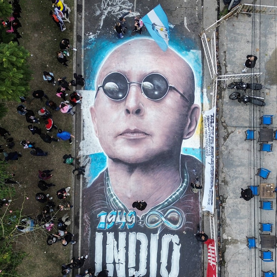 clarincom's tweet photo. PRESENTAN UN PROYECTO DE LEY PARA CREAR “EL DÍA DE LA CULTURA RICOTERA”

Esteban Paulón presentó un proyecto para instaurar el 5 de junio como el "Día Nacional de la Cultura Ricotera y el Pogo", en homenaje al "legado artístico" del Indio Solari. La iniciativa propone además que las provincias y la Ciudad de Buenos Aires desarrollen actividades conmemorativas.

(+) en Clarín: https://t.co/fGNnNaQ0Cw