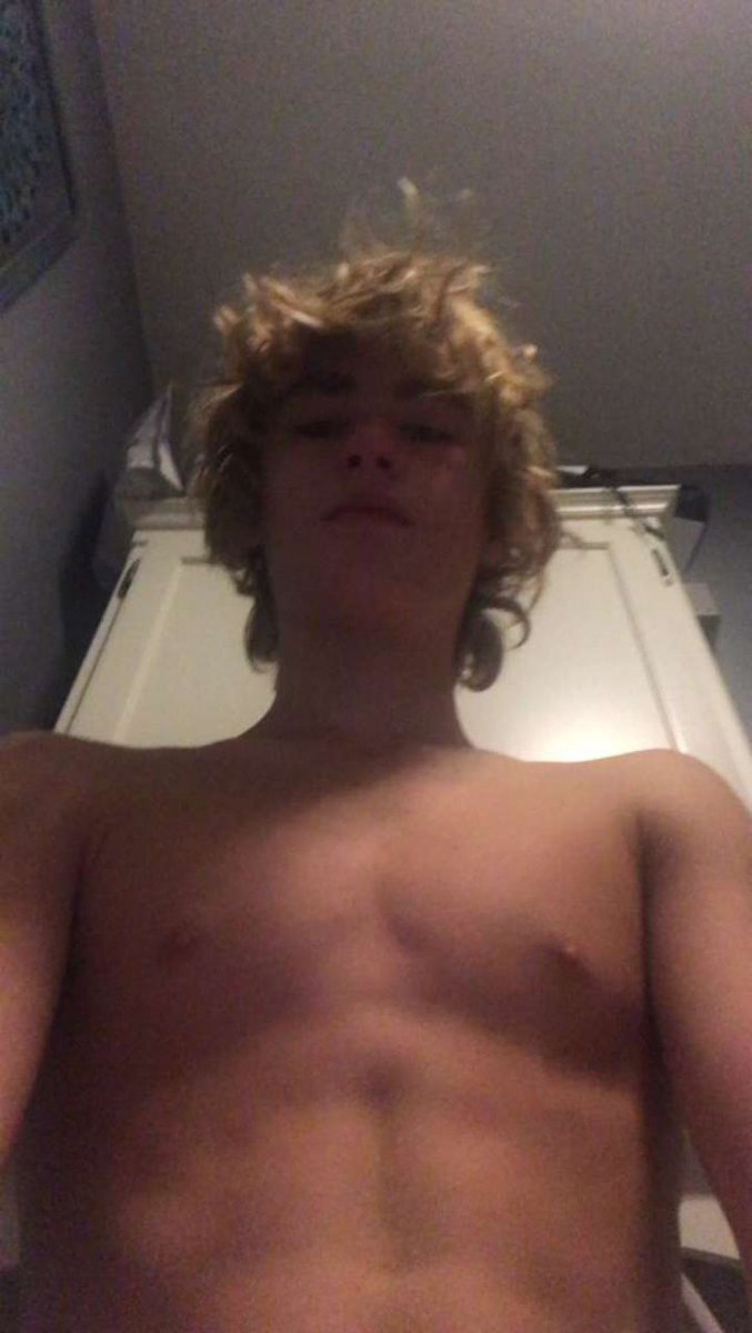 knazneen31's tweet photo. Logan
#baited #BaitStraight #baitrequest https://t.co/XdH30GQqYw