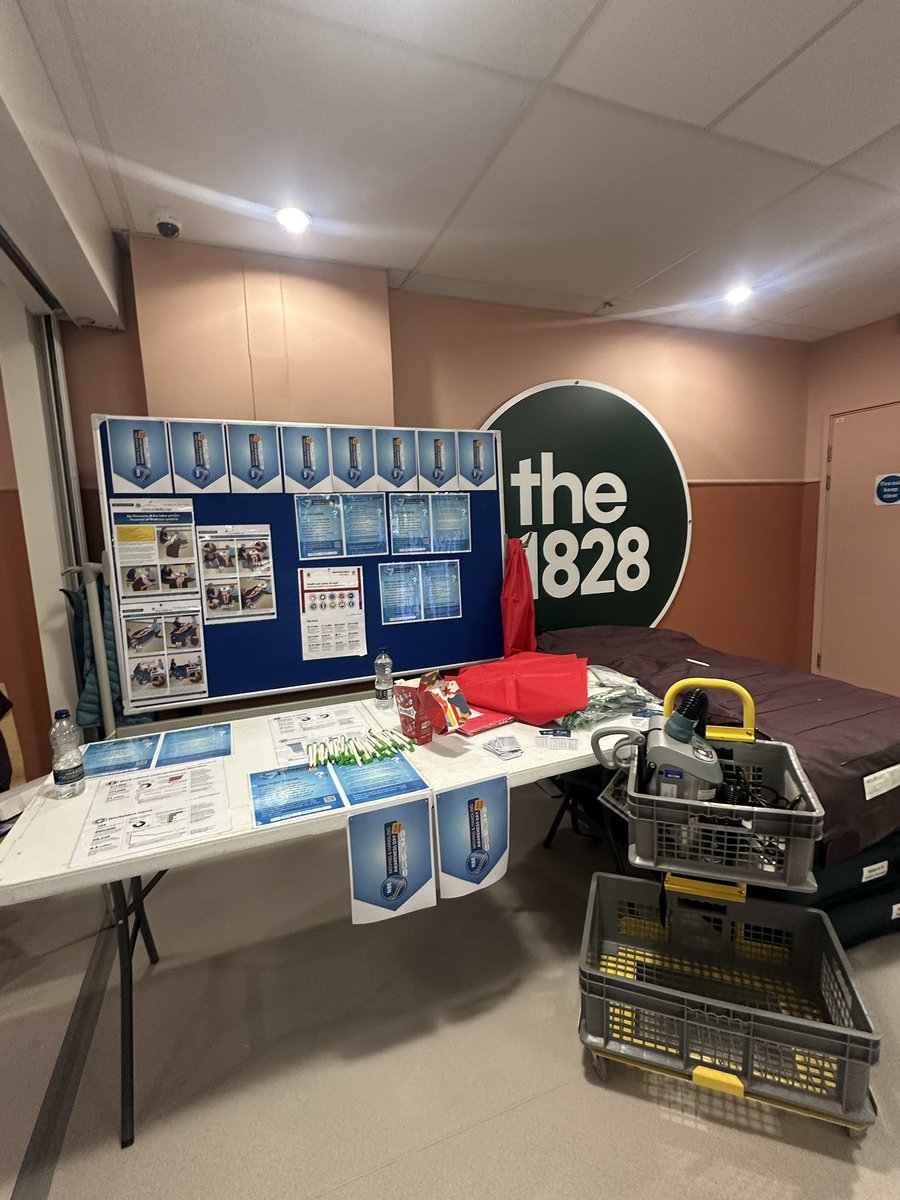 ManualHand_Free's tweet photo. @nbetoday NBE Moving and Handling awareness week kicked off @ RFL
Day -1 @Royalfree Hospital site what a start off to a week of exciting awareness initiatives from the Manual Handling Team @RoyalFreeNHS #NBEmovingandhandlingawarenessday2026 #NBE many thanks Kathy @MobilityFive https://t.co/Ux6BCtTwW4