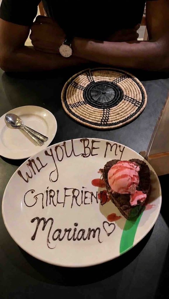 kay_z67's tweet photo. started with a conversation, turned into a friendship, became love, and today she accepted my proposal. Here's to forever with my favorite person❤️

congratulations to me, she said yes guys🥹❤️💍 https://t.co/JHJ3WvfnLB