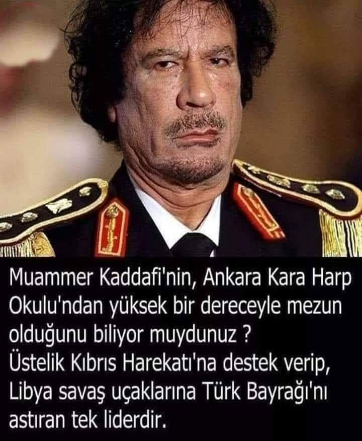 TOPRAK_2_'s tweet photo. ●İŞİN ASLI 
ALBAY MUAMMER KADDAFİ
29 Mart 2008 yılında gerçekleştirilen 
Arap Birliği Zirvesi’de dönemin 
Libya lideri Muammer Kaddafinin 
Şöyle bir konuşması olmuştu !..
* * * * *
●"Neden Saddam'ın 
Adil bir şekilde yargılanması için 
Bir şeyler yapmadınız
11 Eylül'ün Irak'la ne alakası var
Neden Saddam'ı öldürdüler
Hepiniz sırtınızı 
Amerika'ya yaslamış vaziyettesiniz
Aranız bozulur diye ağzınızı açıp 
Tek kelime laf edemediniz
Bizim en büyük düşmanımız kendimiziz
Önce aramızda birlik olmalıyız
Yoksa sıradaki sizlerden biri de olabilir" !..
* * * * *
●Aslında Muammer Kaddafi 
Bunları sorarken 
Saddamı sevdiğinden 
Yada öldrülmesinden duyduğu 
Üzüntüden sormuyordu
Birşeylere dikkat çekmeye çalışıyordu
Fakat bu dikkati çekmek yerine 
Kendini hedef tahtasına oturttu
Muammer Kaddafinin 
11 eylülün ırakla ne ilgisi var sorusu 
Birilerini rahatsız ederken
İslam dünyasının umrunda olmamıştı
Ama soru doğru bir soruydu 
11 eylülün ırakla ne ilgsi vardı 
Bunu bahane ederek bir ülkeyi 
Hangi gizli hesaplar için işgal etmişlerdi 
Kimseden çıt çıkmıyordu ve 
Kaddafinin dile getirilmeyen 
Bir gerçeği söylemesi 
Müslümanları sorgulmaya düşünmeye 
Sevk edeceğine aksine 
Kaddafininde dediği gibi 
ABD ile araları bozulmasın diye 
Ağızlarını açıp tek kelime laf edemediler !..
* * * * *
●Konuşmanın devamında 
Muammer Kaddafi 
İslam ülkelerini 
Bugünki durumunu özetleyerek 
Şöyle devam ediyor !..
* * * * *
●"Biz birbirimizden nefret ediyoruz
Birbirimizi aldatıyoruz
İstihbarat kuruluşlarımız 
Birbirimiz hakkında komplolar kuruyor Rusya'yla veya İtalya'yla 
Kurduğumuz ilişkiler 
Herhangi bir komşu 
Arap ülkesiyle kurduğumuz ilişkilerden 
1000 kat daha kuvvetli
Biz birbirimizin düşmanıyız
Biz hiçbir şey paylaşmıyoruz" !..
* * * * *
●Muammer Kaddafi 
Bu konuşmayı yaparken 
İslam ülkeleri liderinin suratında 
Sadece aptalca bir gülümseme vardı 
Oysa bu adamı hiç sevmeyen biri bile 
Eğer gerçekten zerre adamlığı varsa 
Helal olsun diyip alkış tutması gerekirdi
Tabii bu bir utopya 
Gerçekte bu konuşmadan sonra 
Kaddafi dünya basınında 
Buna islam ülkeleride dahil 
Diktatör diye lanse edilmeye başlandı
Düğmeye basılmıştı 
Bu tür sorgulmayı yapabilecek 
İnsan tehlikeliydi çünki
Libyada bir çok dernek ve öğrenci grubu 
Bir anda demokrasi sevdalısı 
Birer devrimci ruhuna büründüler
Sonuç malum Kaddafi 
Linç edilerek öldürüldü 
Ve bu linç görüntüleri 
Tüm dünyaya servis edildi
Ertesi gün Türkiyede dahil 
Tüm dünya basını 
"Kıvırcık kafadan kurtulduk" 
(Bu milliyetin manşetiydi) 
Gibi başlıklar atarak 
Neredeyse bayram ilan ediyorlardı !..
* * * * *
●Aslında Muammer kaddafinin 
Bu şekilde linç edilmesi 
Diğer ülke liderlerine bir nevi göz dağıydı !..
* * * * *
●Ama tabiki bununla bitmedi 
Artık bir arap baharının olması şarttı ve 
2010 yılından başlayarak günümze kadar 
Kanın ve katliamın dinmediği 
Bir arap baharı başlatıldı 
Demokrasi vaadi 
Müslümanların ağzını sulandırmıştı
Kaddafiden kurtulduk diye 
Bayram yapanların 
Kaddafiden sonra ortadoğuda devam eden Katliamların sebebini hala akledememeleri 
Ve hala kaddafinin anlatmaya çalıştığı gibi 
Kendi cellatlarıyla işbriliği içinde olup 
Medet ummaları 
İslam Dünyasını içinden çıkılmaz 
Bir karanlığa sürüklemeye devam ediyor !..
* * * * *
●İngiltere ABD İsrail Fransa 
BM nin olduğu Bir dünyada 
Kaddafi gibilerin linç edilmesi 
Ve bu gibi katliamlara 
Zafer havası verilmesi 
İslam dünyasında kanın dinmeyeceğine 
Aslında en büyük işaretlerden biriydi
Şeytanlar borusunu öttürmeye 
Devam ediyor ve 
Malesef sizlerin yaptığı sadece 
Ritme uymak
Albay Muammer Kaddafi'ye Selam Olsun.
Allah Rahmet Eylesin
Ruhu Şad olsun 
Âllah Şehadetini Kabul Etsin inşallah