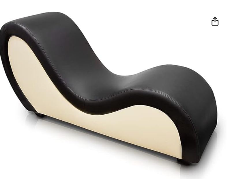 Claudiox007's tweet photo. Oye #PerciMarin , no te pegaste el cacho cuando la Cami quiso cambiar el sillón por este ? https://t.co/T6AsbBT2MR
