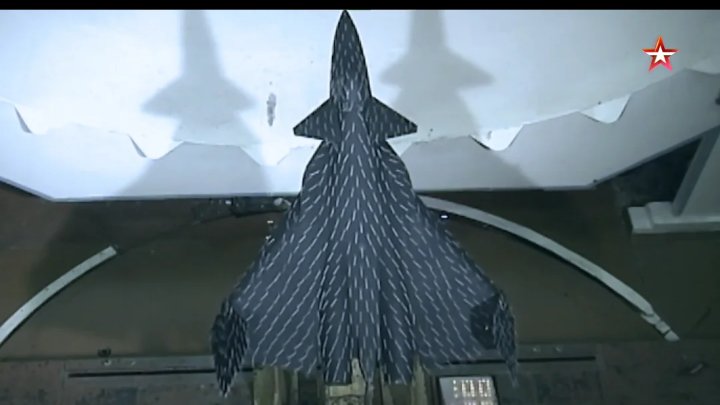 DayDreamer15k's tweet photo. GN 🫩😪😴 

1/n🧵
The evolution of Pak FA/T-50 into todays su57 :)) https://t.co/uQREsWwocY