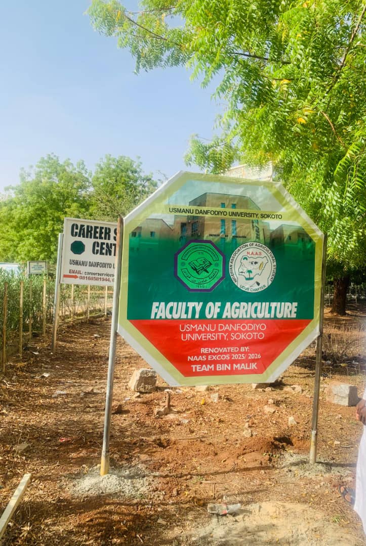 naas_udus's tweet photo. RESTORING VALUE, PRESERVING LEGACY

The Nigerian Association of Agriculture Students (NAAS), under the leadership of Comrade Bin Malik, has successfully renovated and restored a faculty billboard that had remained abandoned and unused for several years..... https://t.co/bNlu1IQ590