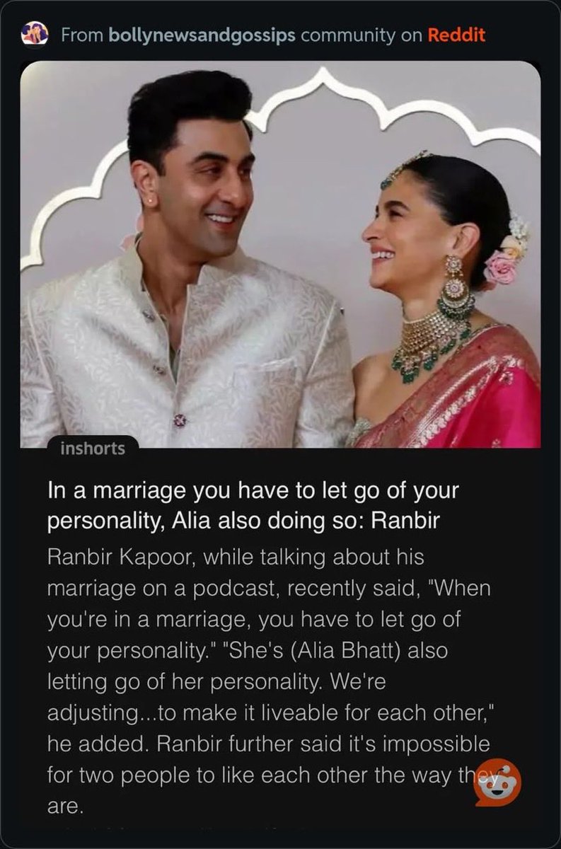 DipshikhaGhosh's tweet photo. Married people will say stuff like this and then look down on single people living their best lives. Nobody needs to be miserable like this. https://t.co/TgA9TsIZ97