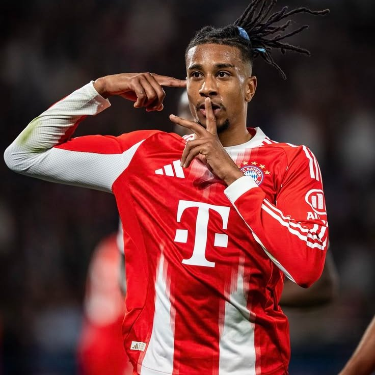 futtmais's tweet photo. 🚨 AGORA: O Bayern de Munique cogitaria vender Michael Olise se recebesse uma proposta acima de 200 milhões de euros. 

O francês é a contratação dos sonhos do Real Madrid.

🗞️ @SkySportDE https://t.co/kvQoNPFxGg