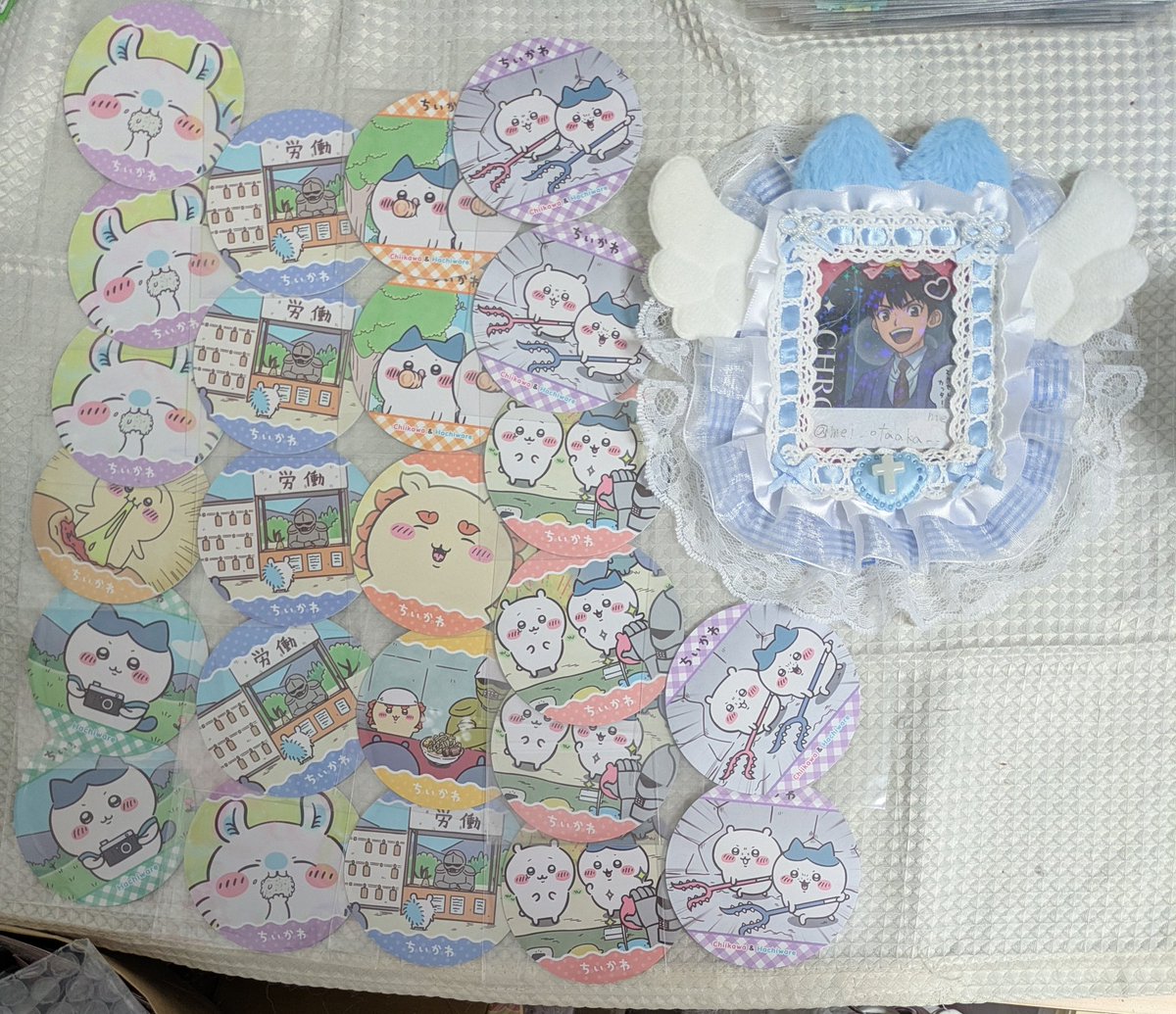 mei_otaaka__'s tweet photo. 【交換 譲渡 買取】ちいかわ ブックマークコレクション アクリミニ コースターコレクション vol.1 vol.2 ダイカットステッカー 

譲 写真1~3枚目
求 4枚目 定価(+送料)

4枚目は買取もいたします。

ツイフィ必読
検索からでもお気軽にお声掛け下さいませ。 https://t.co/Z56JAj1Ko7